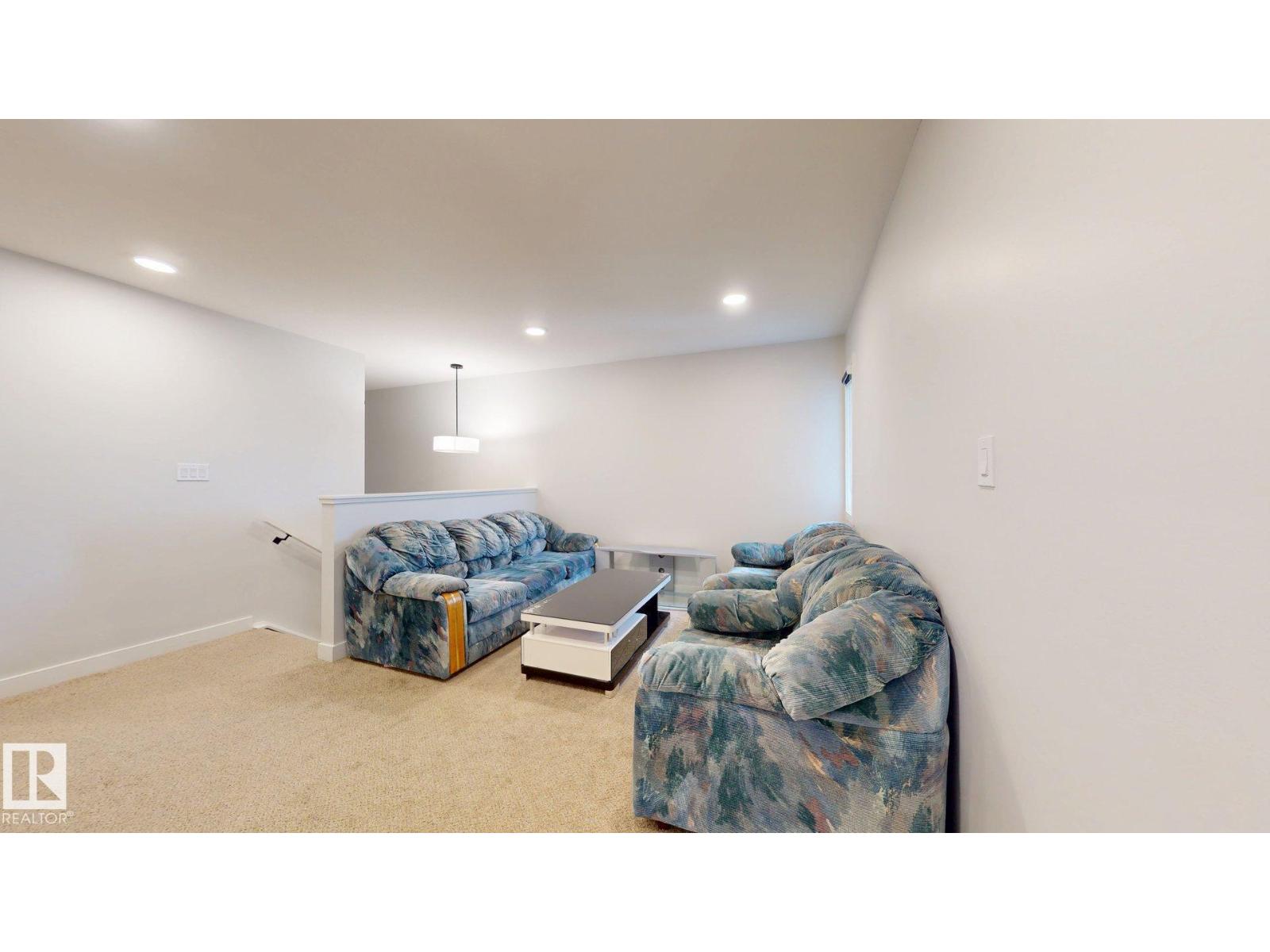 Photo 37 of 1143 Plum Ln Sw, Edmonton AB
