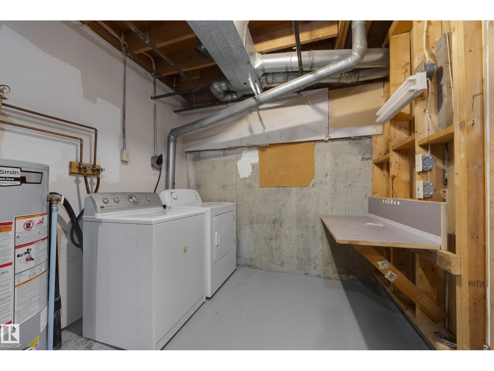 Photo 22 of 1516 A 69 St Nw, Edmonton AB