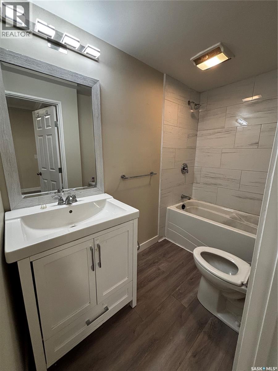 Single Family House Bungalow for Sale in  B AVENUE N Saskatoon 