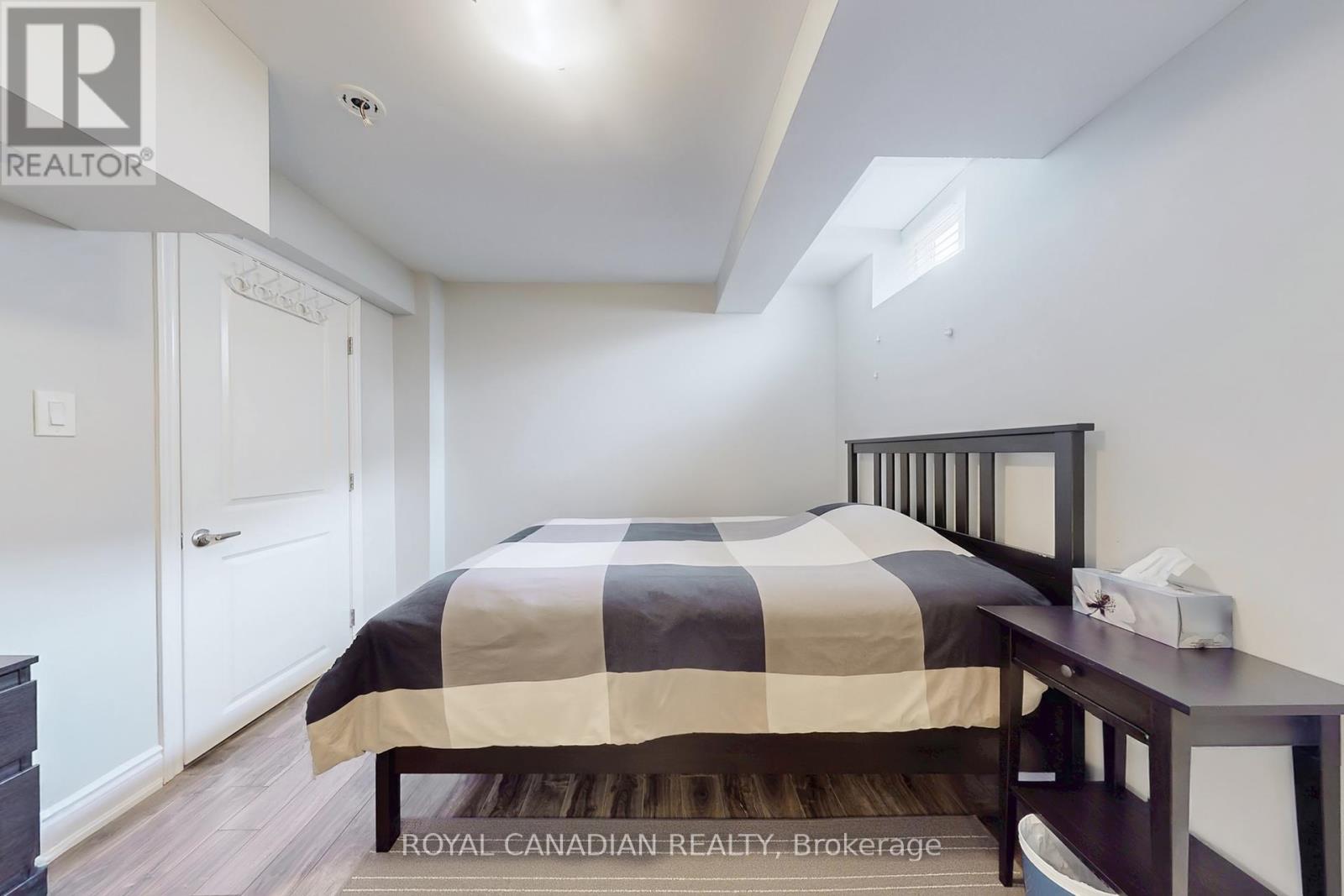 Photo 36 of 5116 Churchill Meadows Boulevard, Mississauga ON