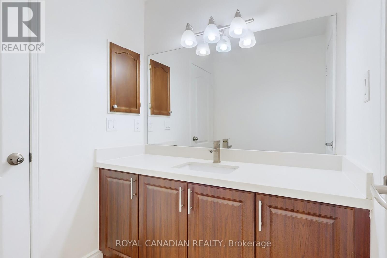 Photo 19 of 5116 Churchill Meadows Boulevard, Mississauga ON