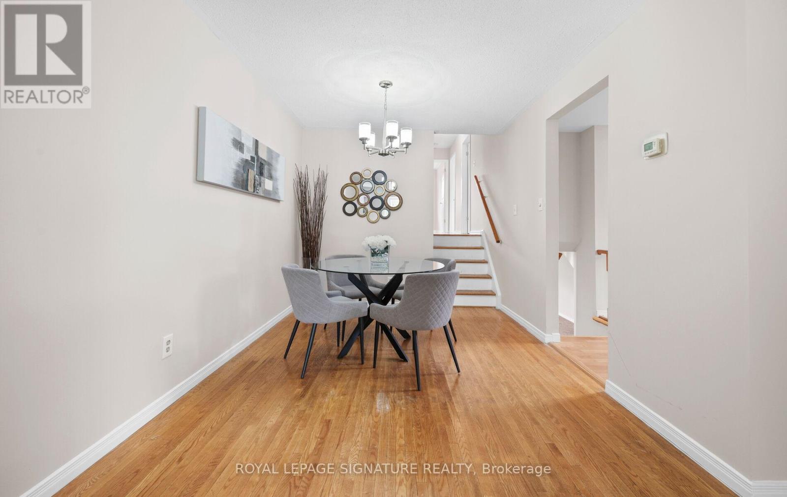 Photo 8 of 1908 Bonnymede Drive, Mississauga ON