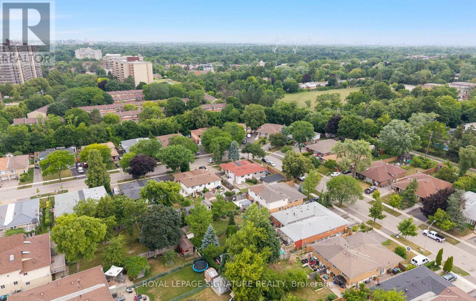 Photo 28 of 1908 Bonnymede Drive, Mississauga ON