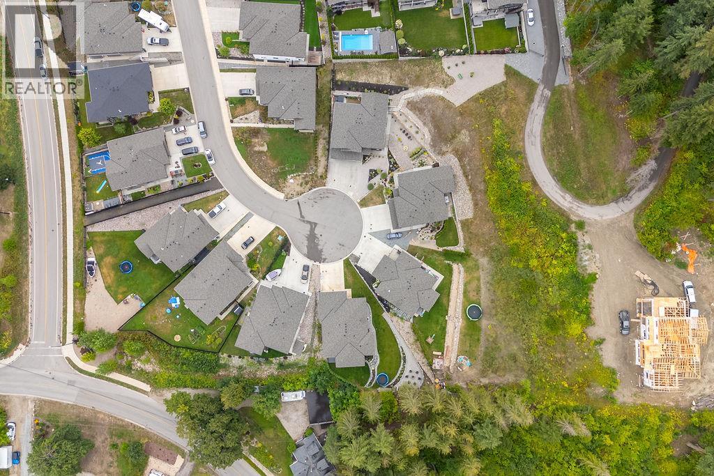 Photo 57 of 20 15th Avenue Se, Salmon Arm BC