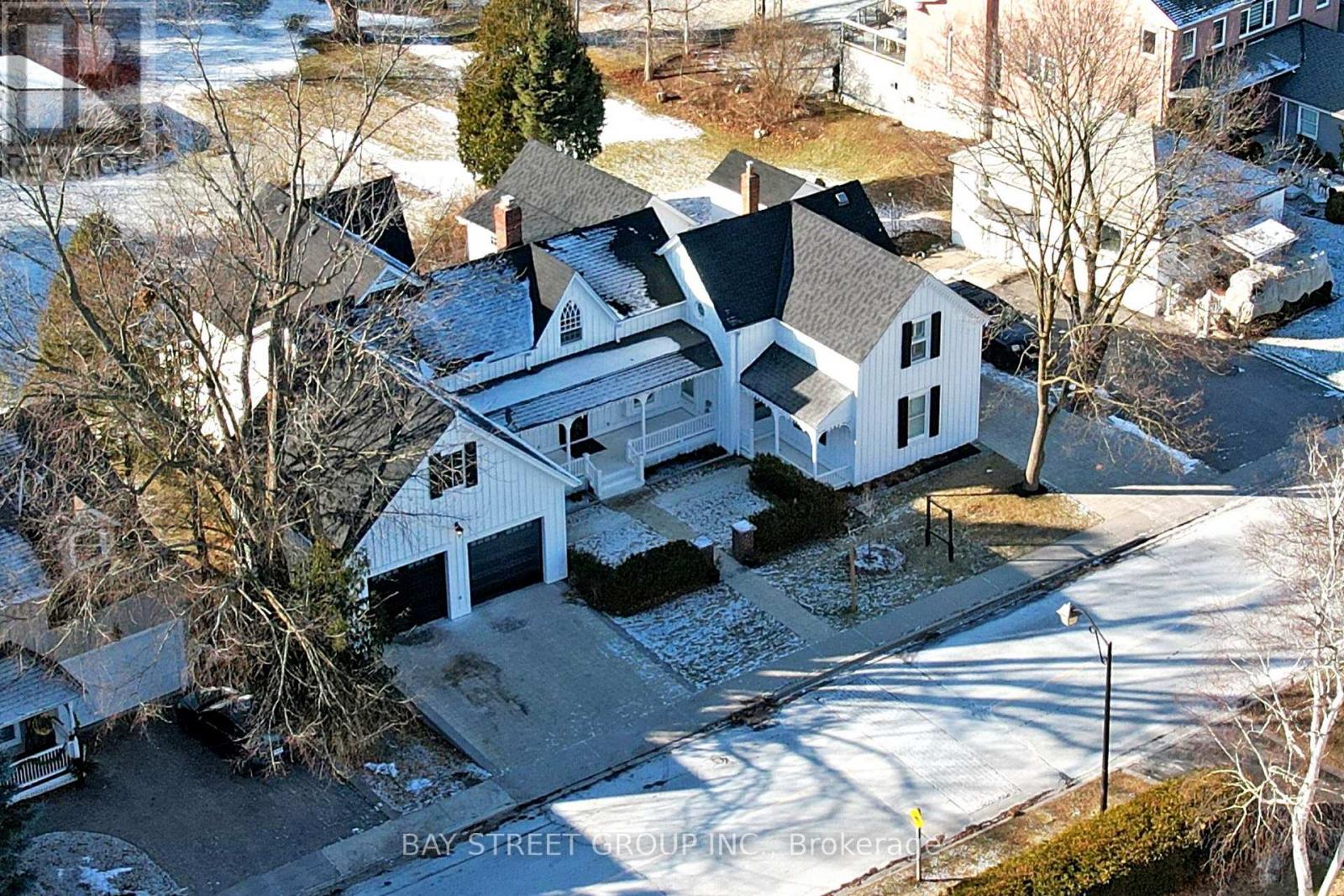 Photo 30 of 236 Main Street, Markham ON