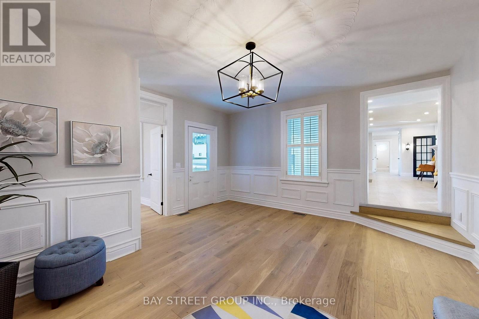 Photo 17 of 236 Main Street, Markham ON