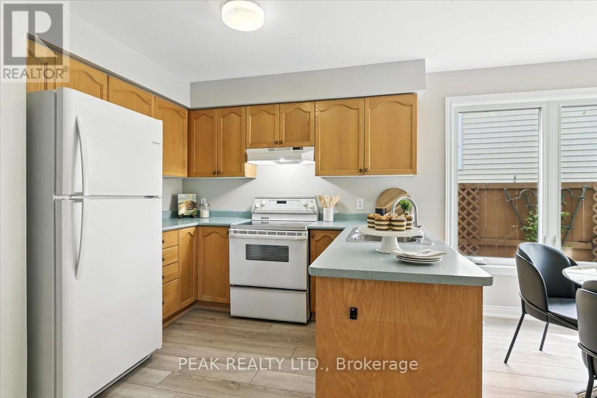 Photo 14 of 2 Granary Lane, Clarington ON
