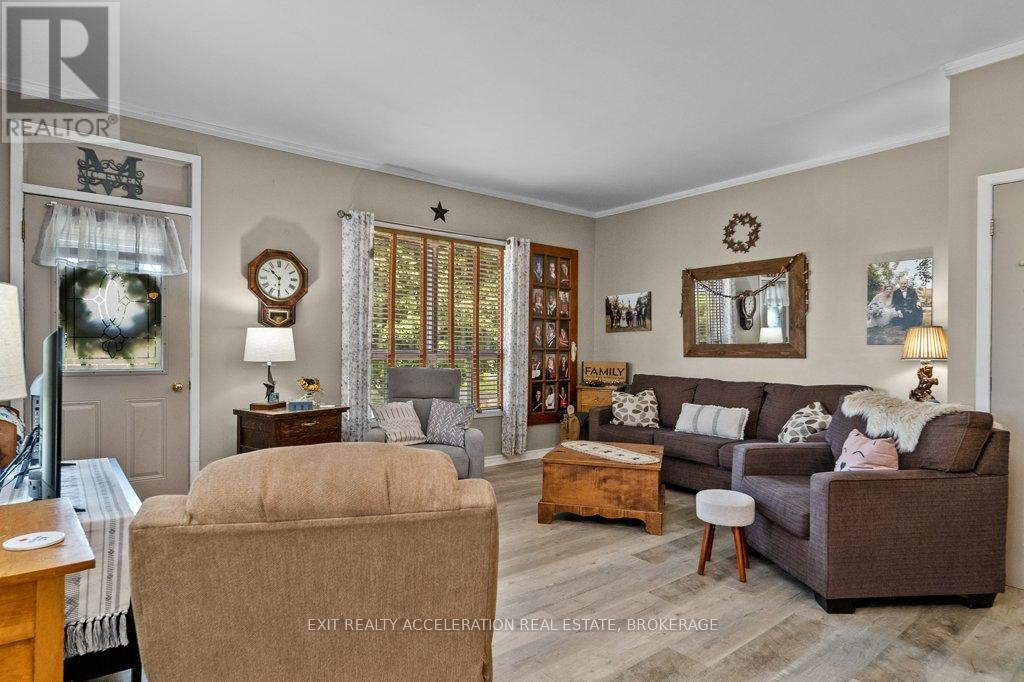 Photo 1 of 250 Perry Road, Greater Napanee ON