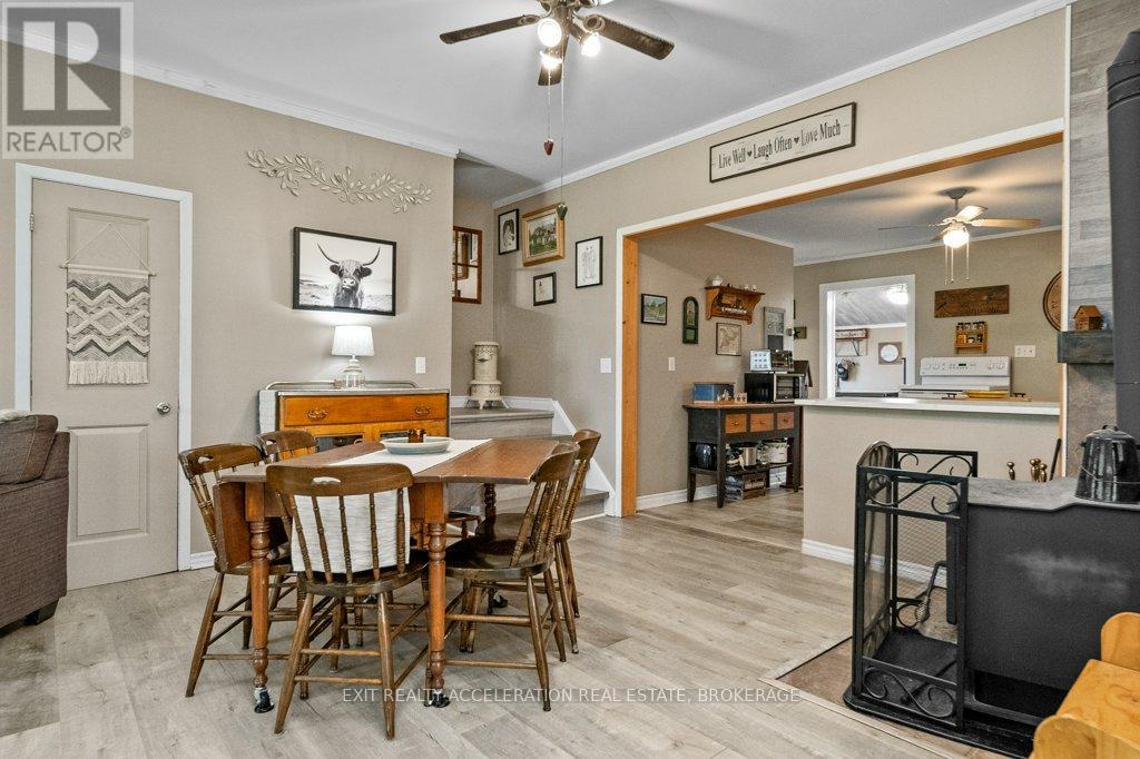 Photo 36 of 250 Perry Road, Greater Napanee ON