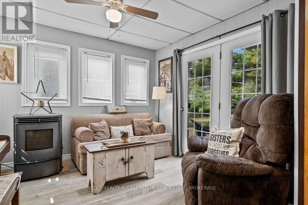 Photo 37 of 250 Perry Road, Greater Napanee ON