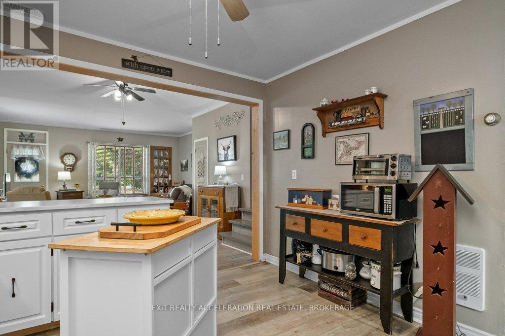 Photo 7 of 250 Perry Road, Greater Napanee ON