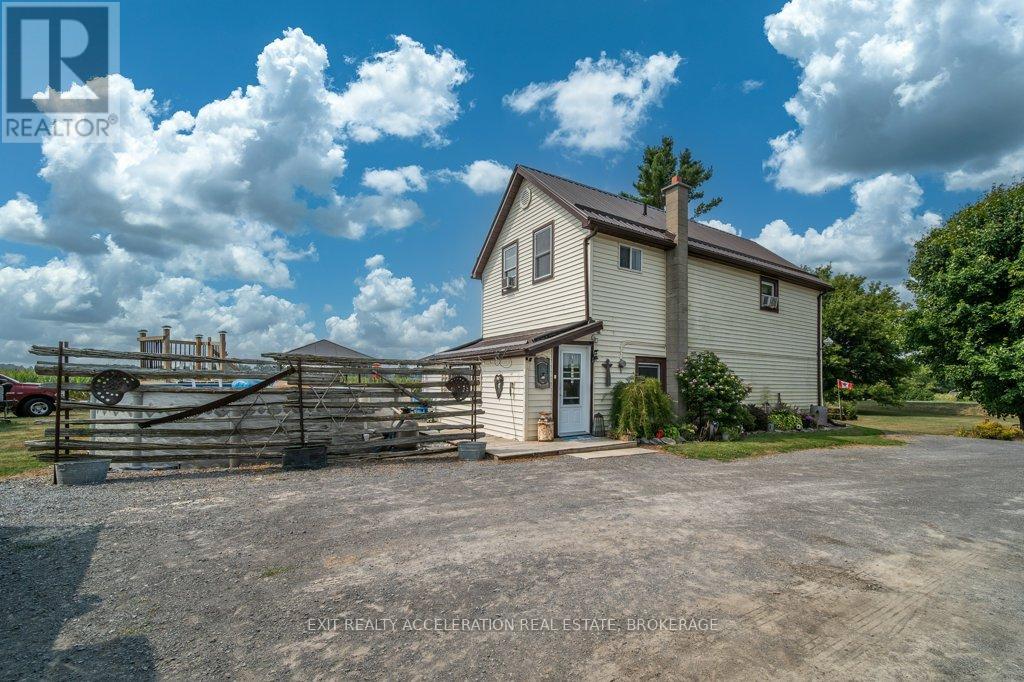 Photo 6 of 250 Perry Road, Greater Napanee ON