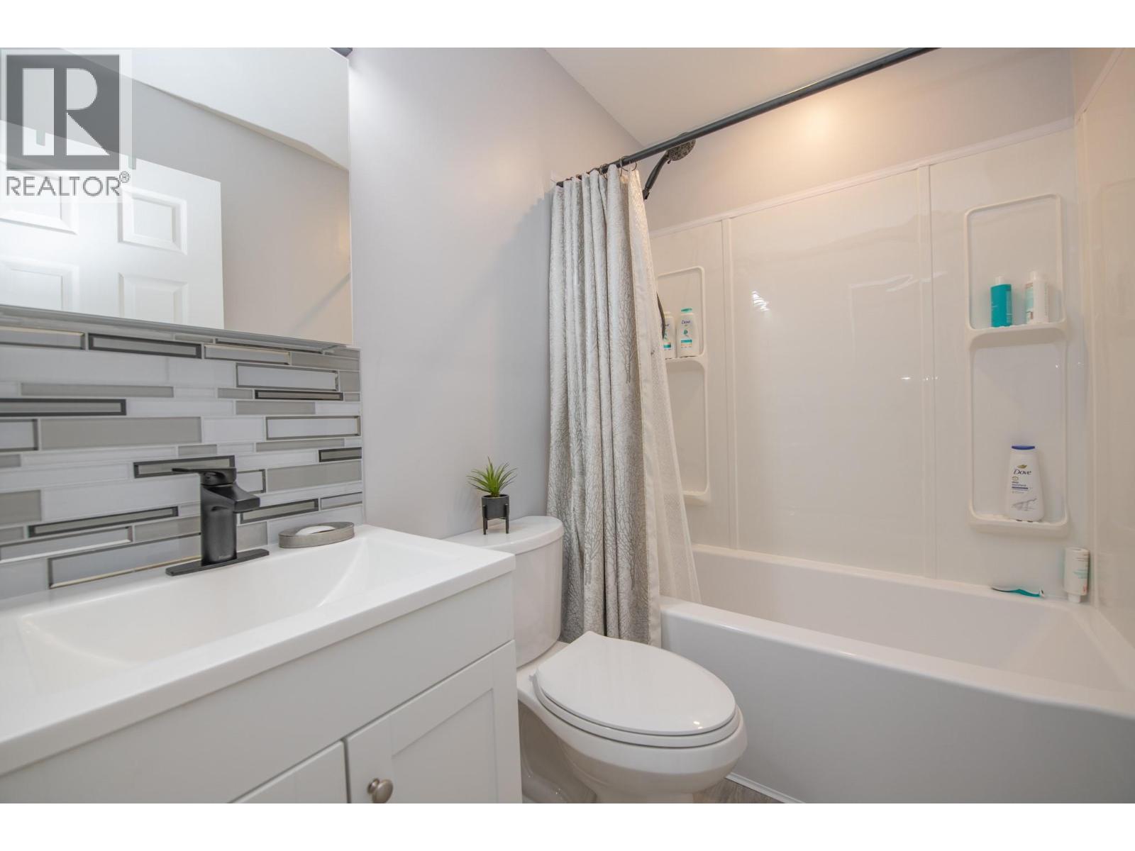Photo 10 of 3800 40 Avenue Unit 25, Vernon BC