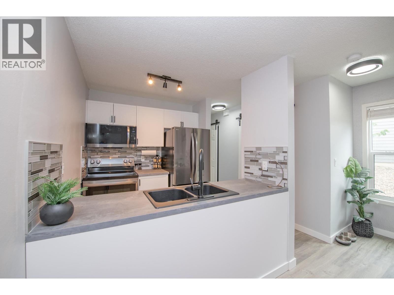 Photo 1 of 3800 40 Avenue Unit 25, Vernon BC