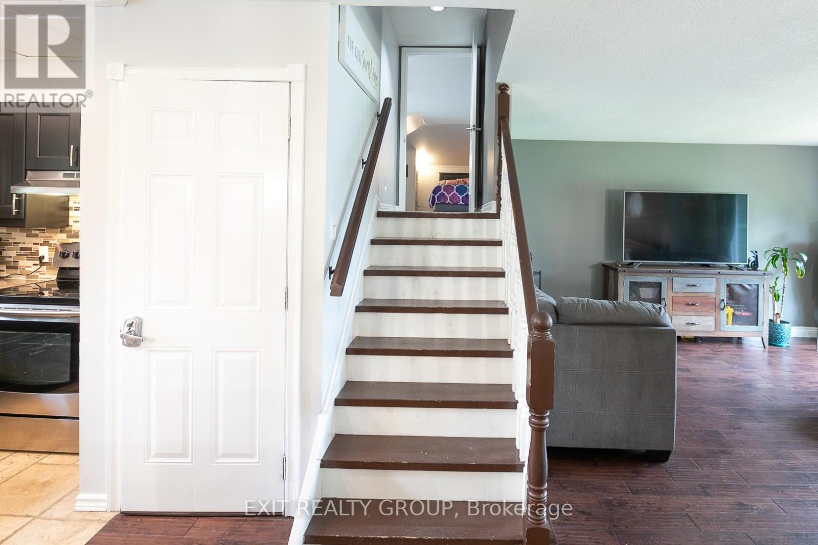 Photo 12 of 1316 County Rd 64, Quinte West ON