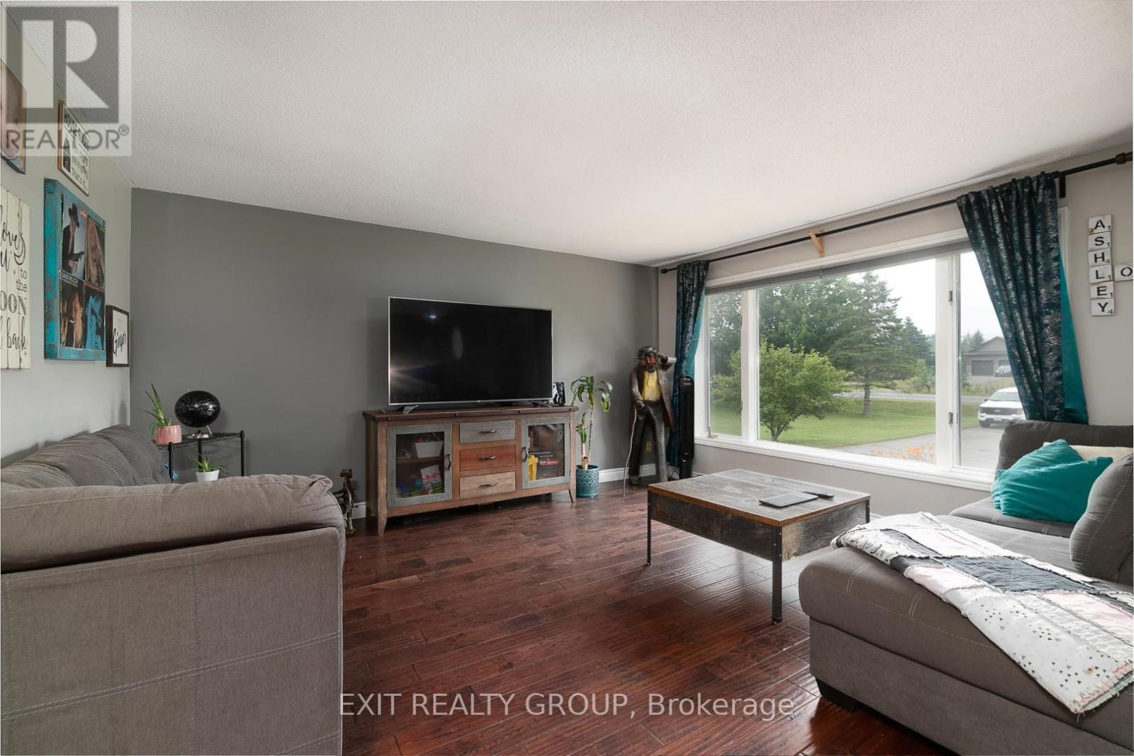 Photo 37 of 1316 County Rd 64, Quinte West ON