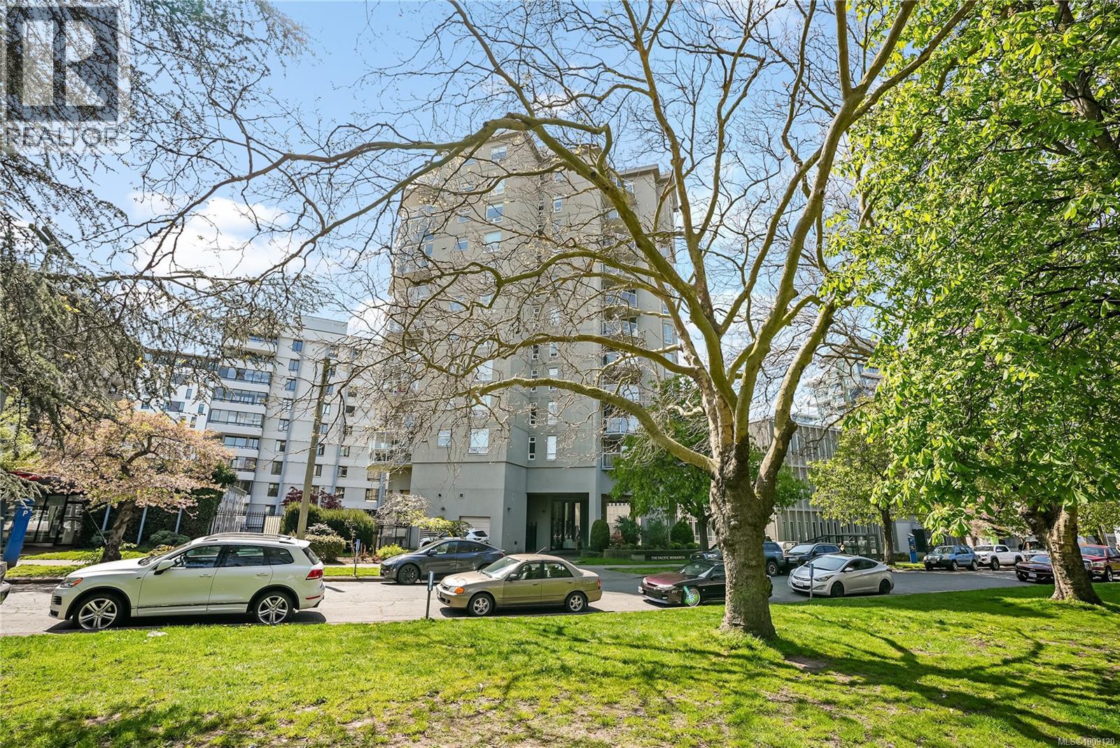 Photo 24 of 501 1015 Pandora Ave, Victoria BC