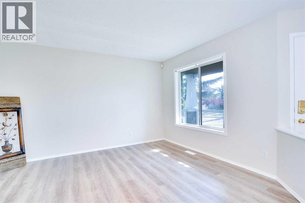 Photo 39 of 21 Panorama Hills Way Nw, Calgary AB