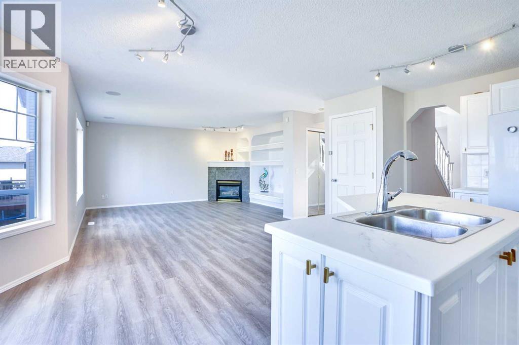 Photo 12 of 21 Panorama Hills Way Nw, Calgary AB