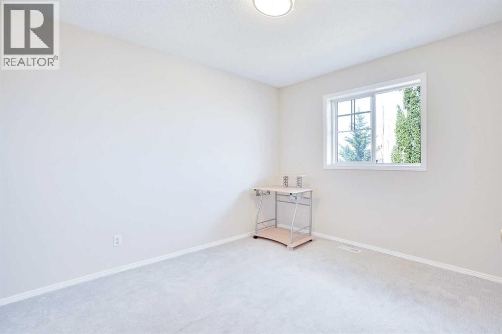 Photo 32 of 21 Panorama Hills Way Nw, Calgary AB