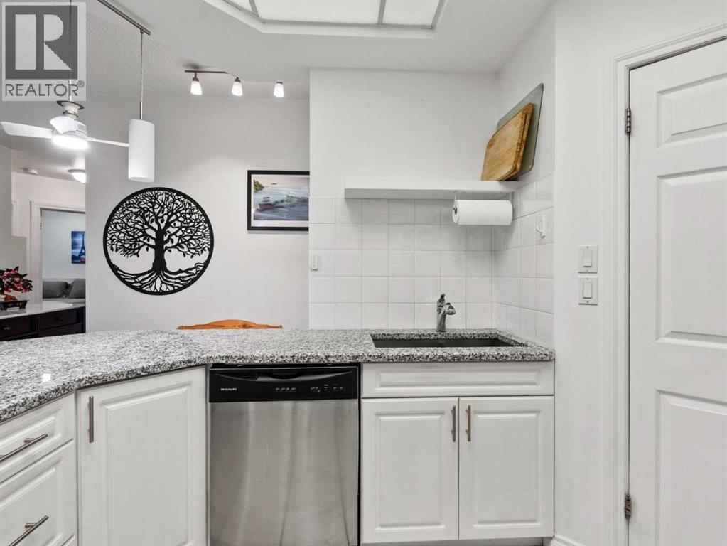 Photo 8 of 105 820 15 Avenue Sw, Calgary AB