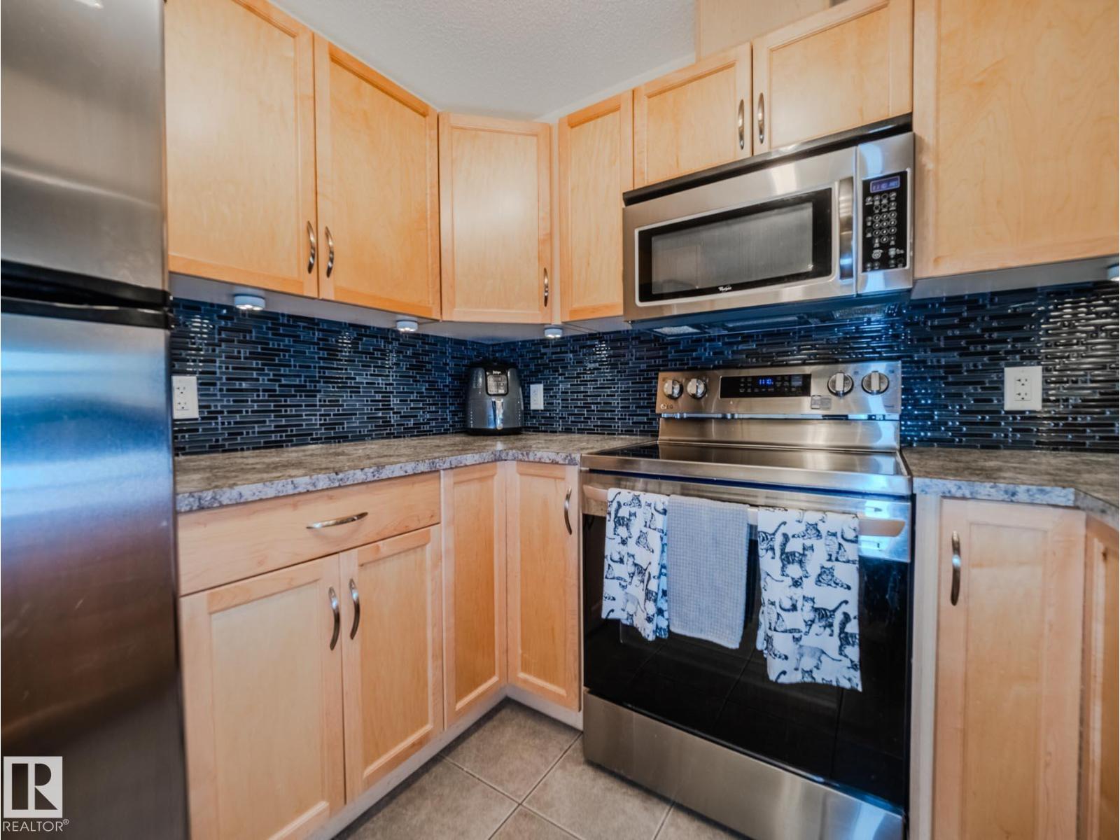 Photo 32 of 431 11603 Ellerslie Rd Sw, Edmonton AB