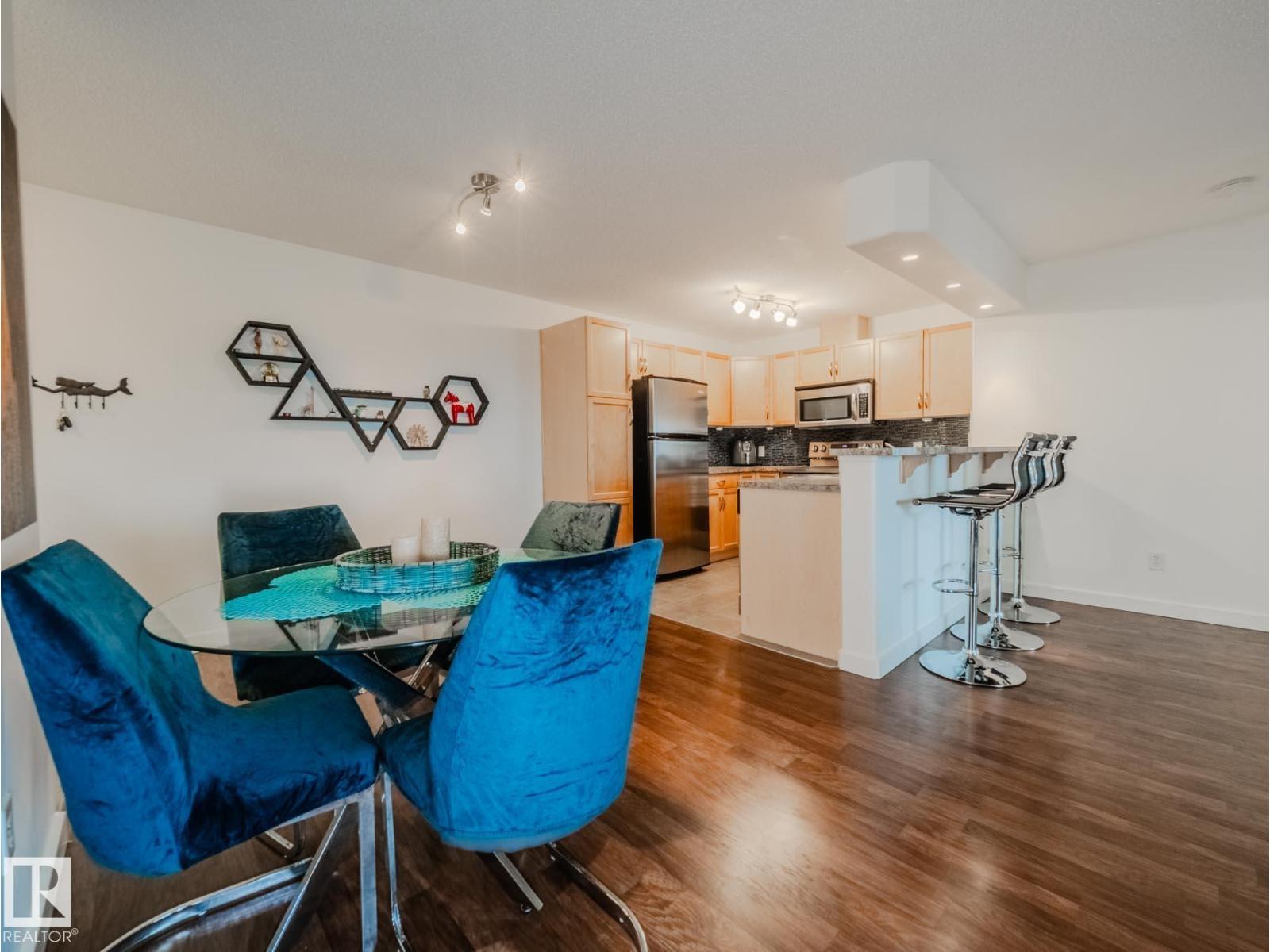 Photo 4 of 431 11603 Ellerslie Rd Sw, Edmonton AB