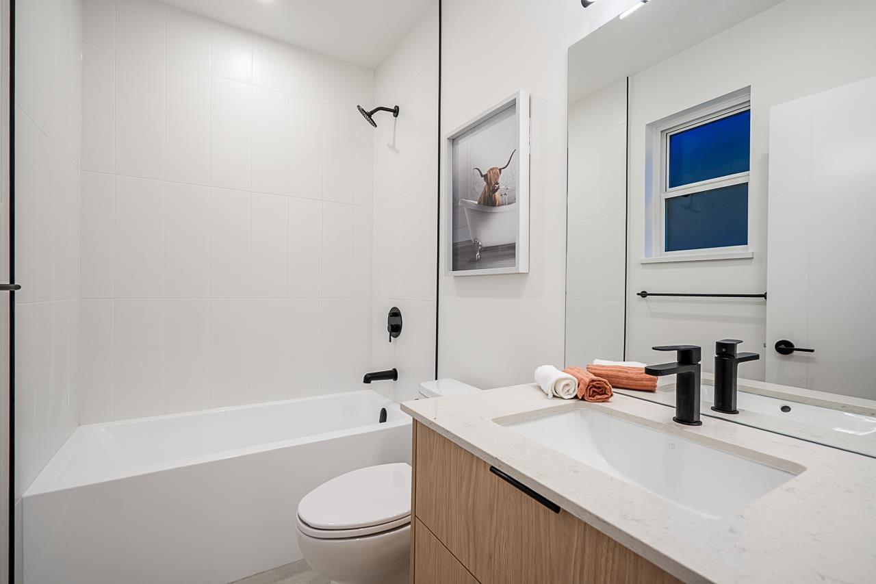 Photo 36 of 855 Lee Street, White Rock BC