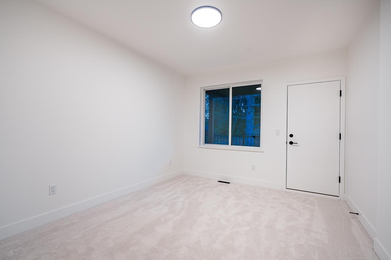 Photo 7 of 855 Lee Street, White Rock BC