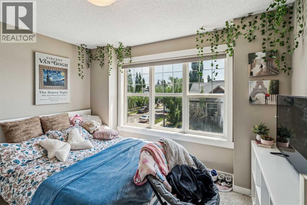 Single Family House for Sale in  Elgin Meadows Manor SE McKenzie Towne Calgary 