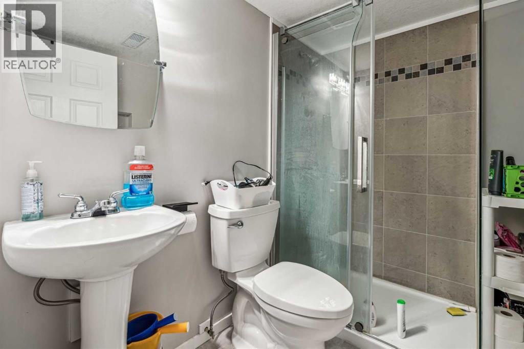 Single Family House for Sale in  Elgin Meadows Manor SE McKenzie Towne Calgary 