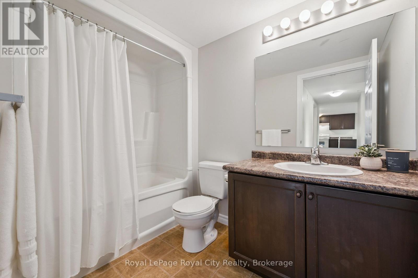 Photo 16 of 313 60 Lynnmore Street, Guelph ON