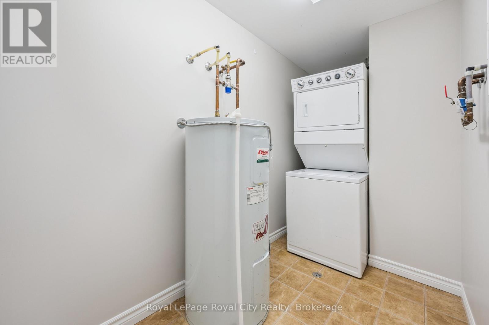 Photo 18 of 313 60 Lynnmore Street, Guelph ON
