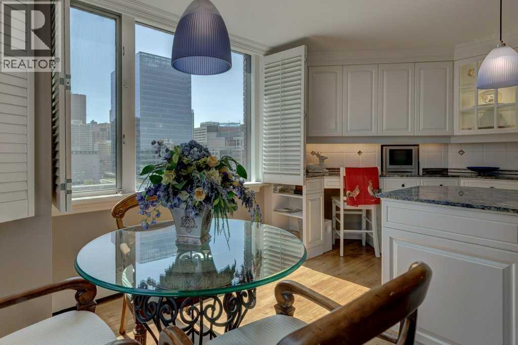 Single Family House for Sale in D  Eau Claire Avenue SW Eau Claire Calgary 
