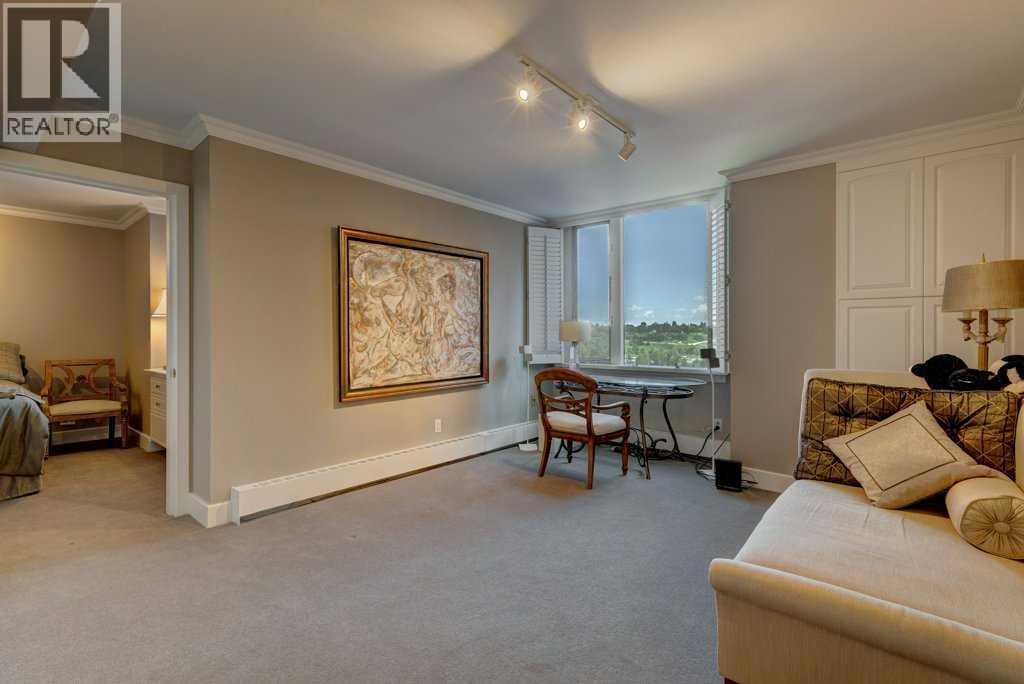 Single Family House for Sale in D  Eau Claire Avenue SW Eau Claire Calgary 