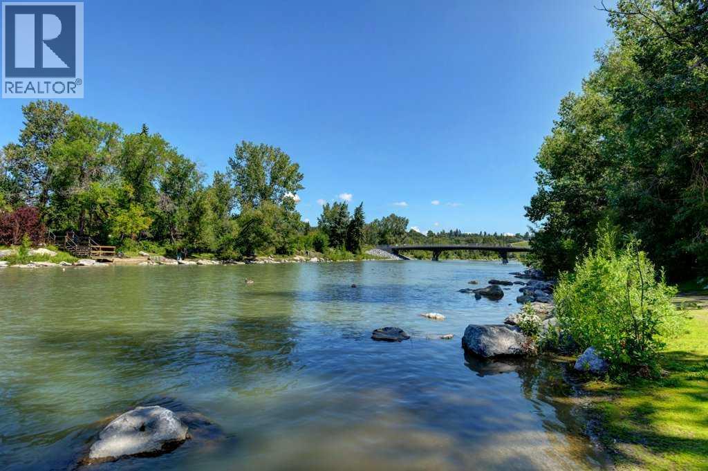 Single Family House for Sale in D  Eau Claire Avenue SW Eau Claire Calgary 
