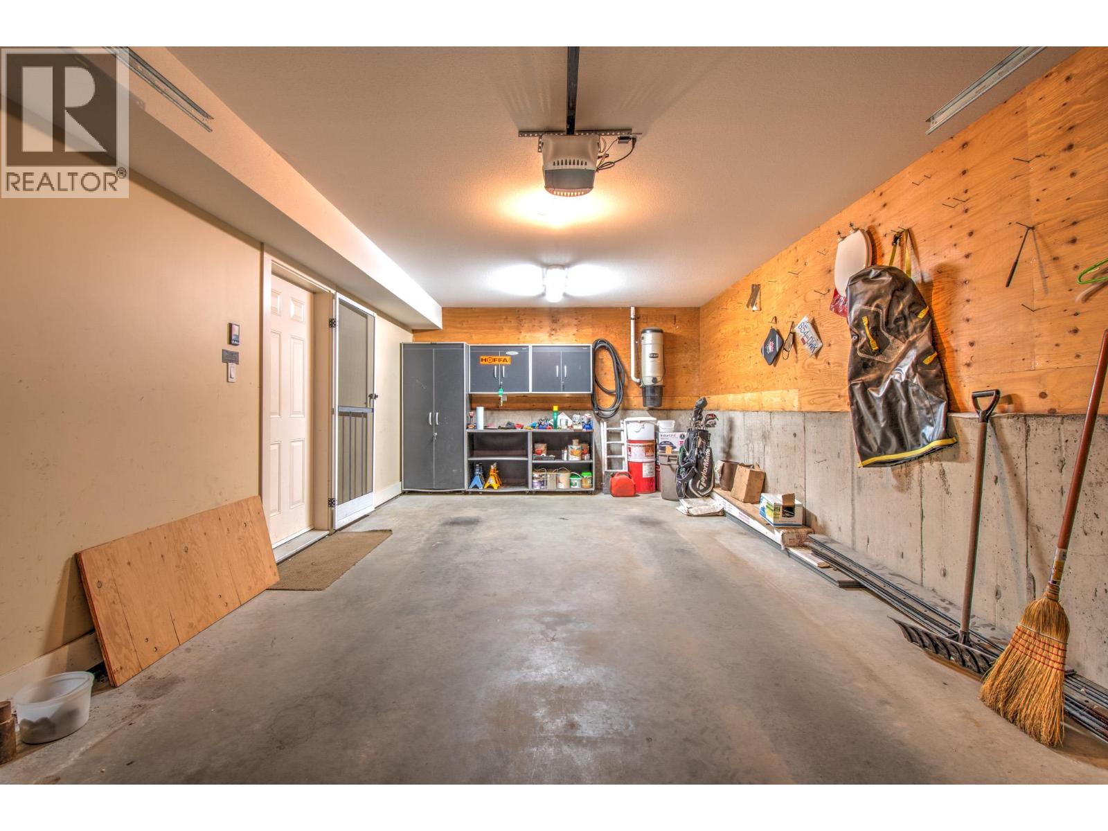 Photo 1 of 5409 Willow Drive, Vernon BC