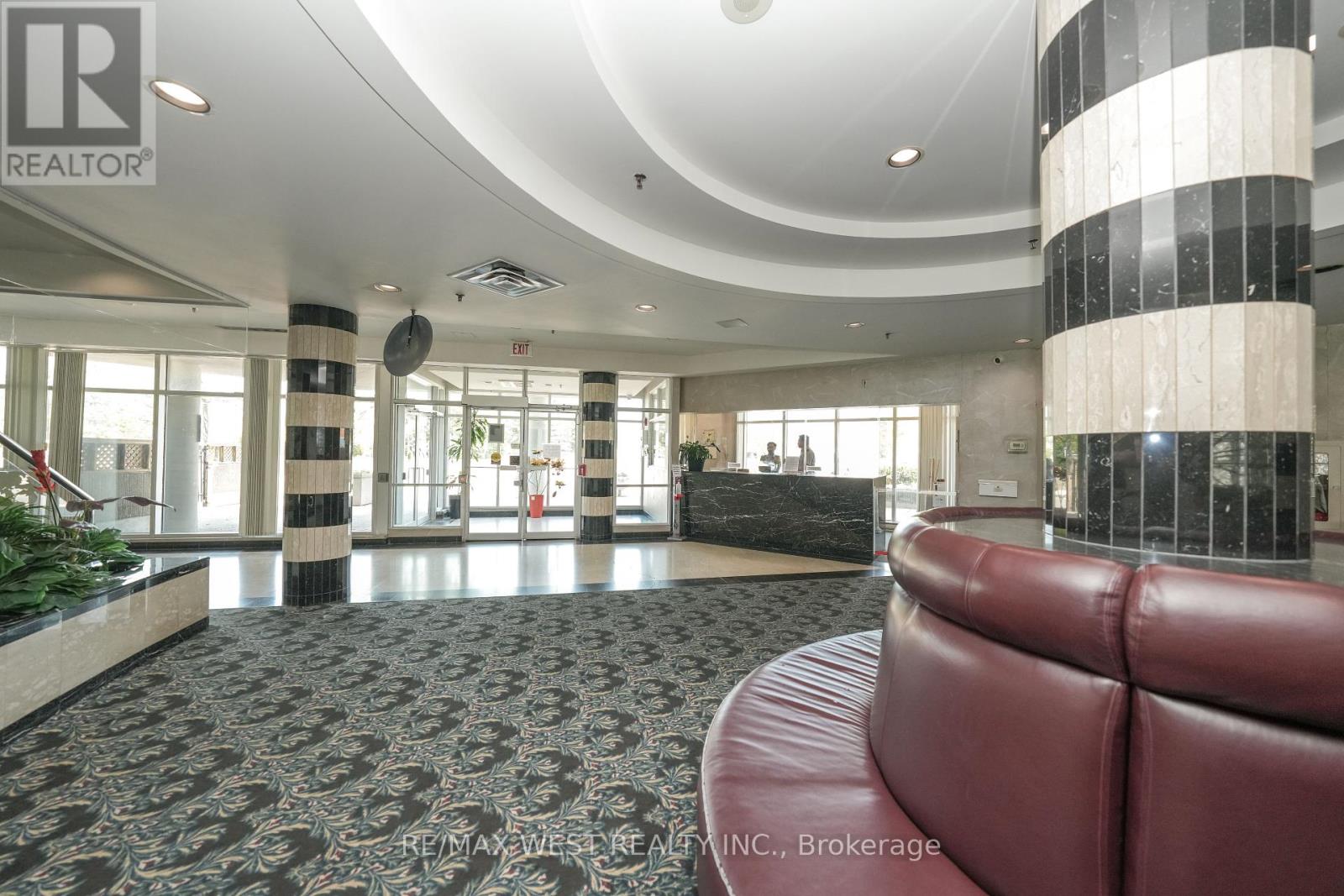 Photo 24 of 608 1470 Midland Avenue, Toronto ON