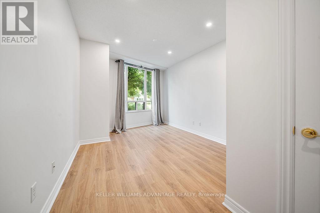 Photo 19 of 111 9 Boardwalk Drive, Toronto ON