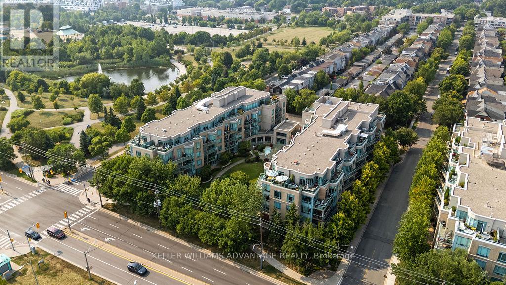 Photo 3 of 111 9 Boardwalk Drive, Toronto ON