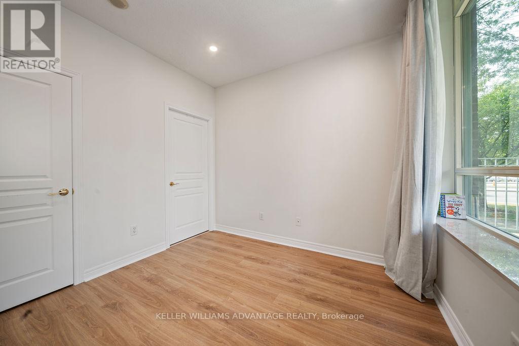 Photo 30 of 111 9 Boardwalk Drive, Toronto ON