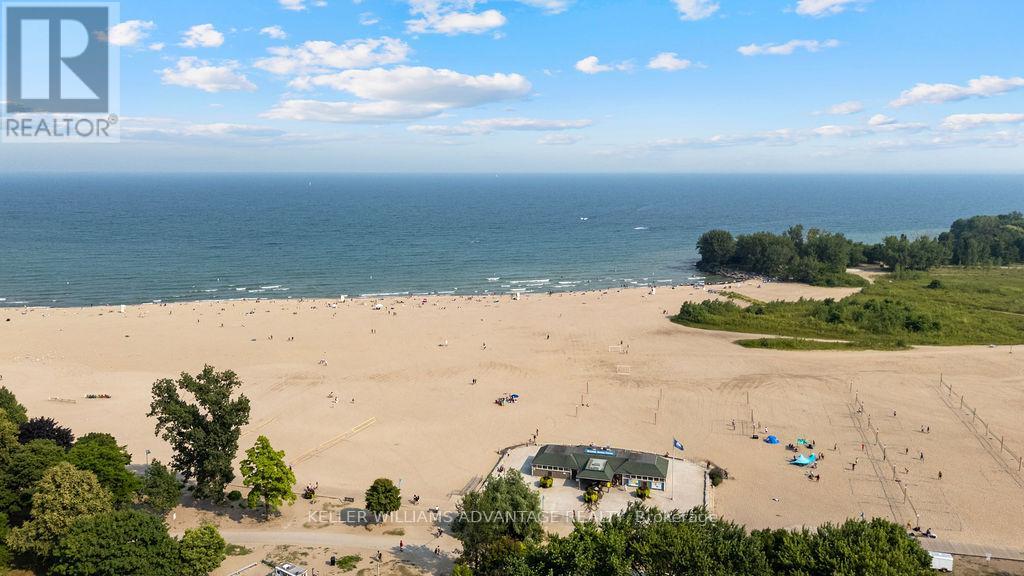 Photo 41 of 111 9 Boardwalk Drive, Toronto ON