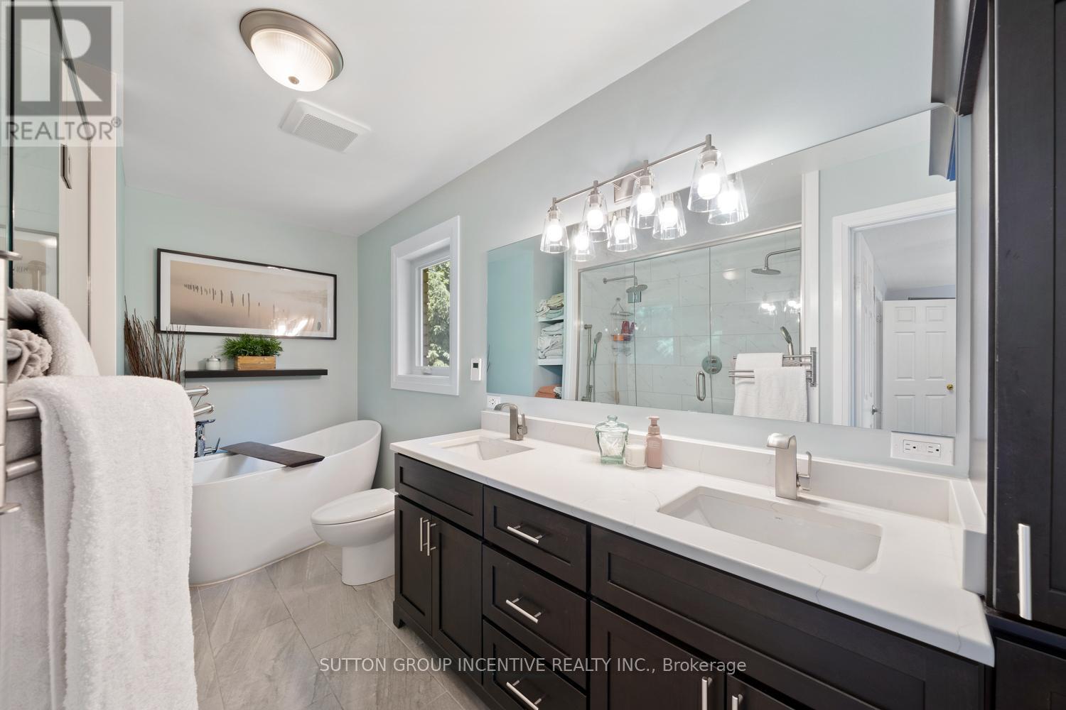 Photo 14 of 1277 Sunnidale Road, Springwater ON