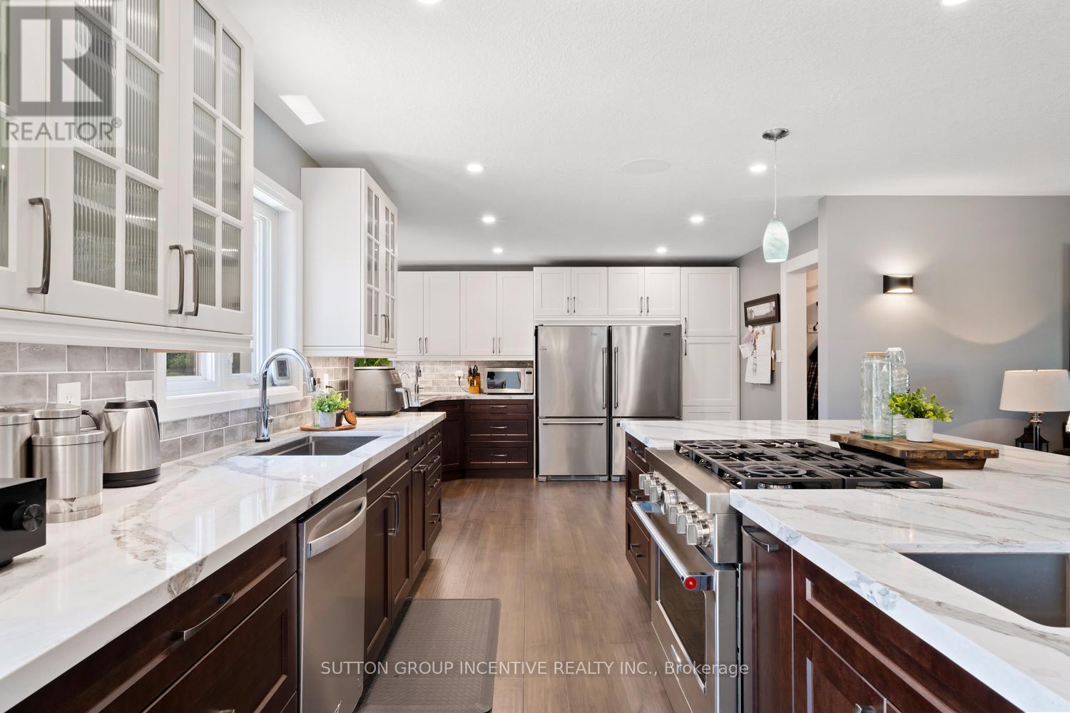 Photo 23 of 1277 Sunnidale Road, Springwater ON
