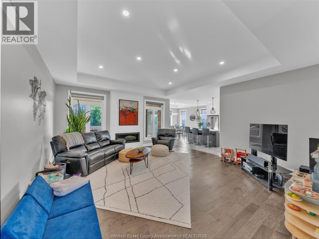 Photo 30 of 2 Olive Drive, Leamington ON