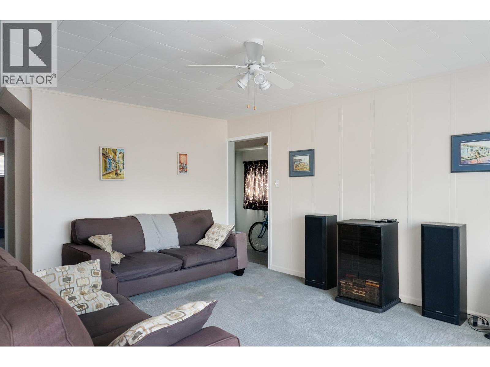 31 FULMAR STREET, Kitimat