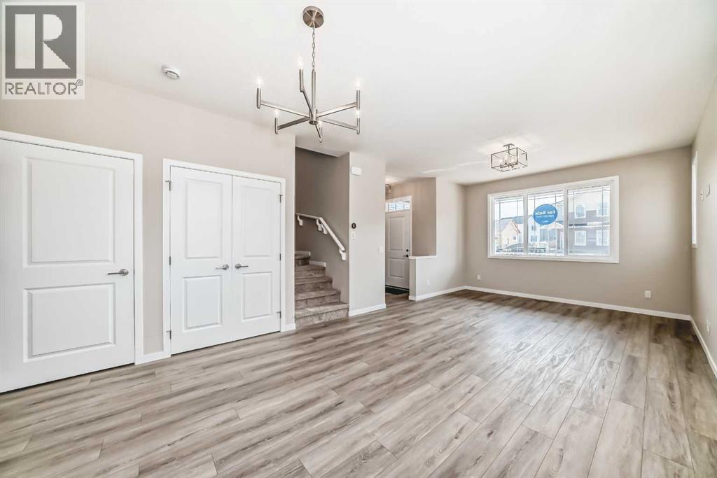 Photo 14 of 338 Ellen Park, Crossfield AB