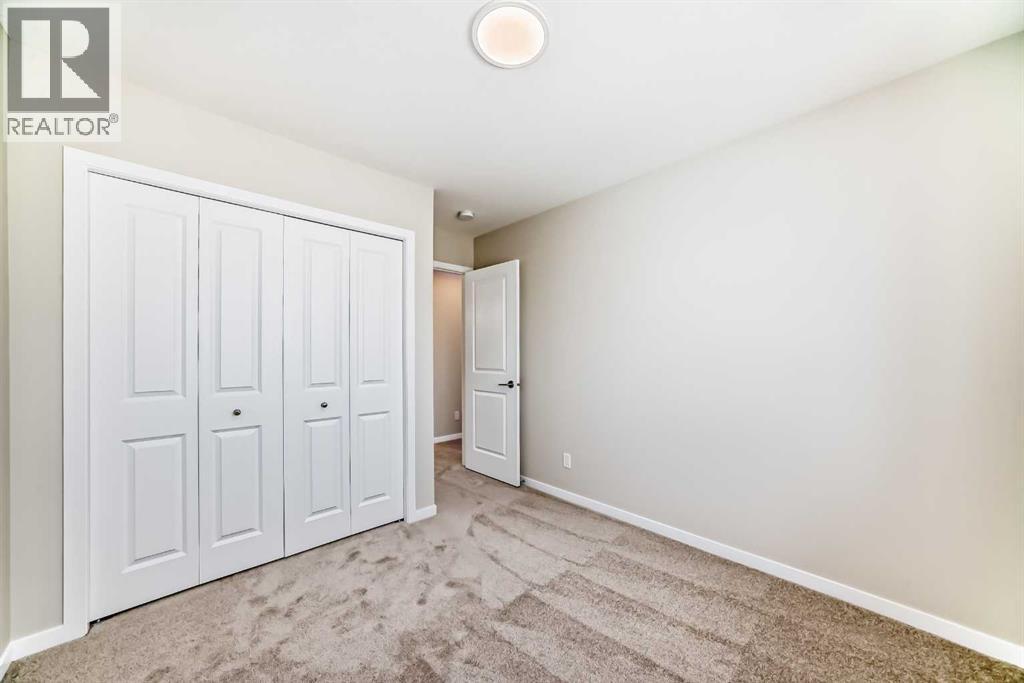 Photo 10 of 338 Ellen Park, Crossfield AB