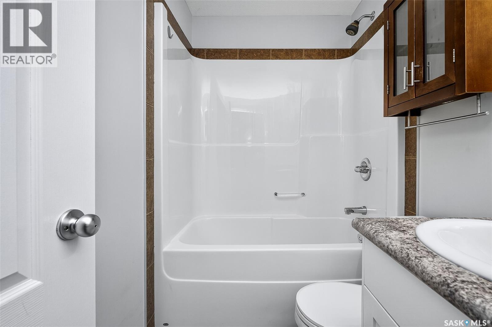 Photo 9 of 2 221 Main Street S, Moose Jaw SK