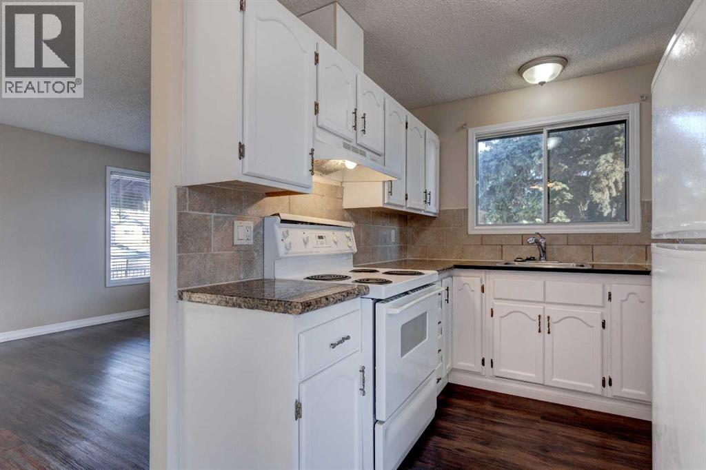 Single Family House 4 Level for Sale in  Castleridge Road NE Castleridge Calgary 
